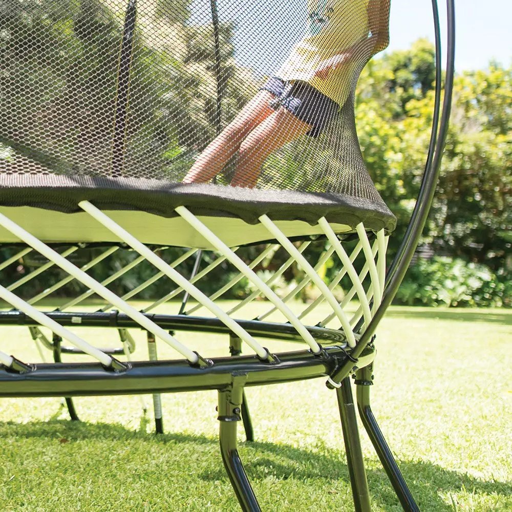 Springfree Trampoline 8' Compact Round Trampoline with Safety Enclosure - Image 2