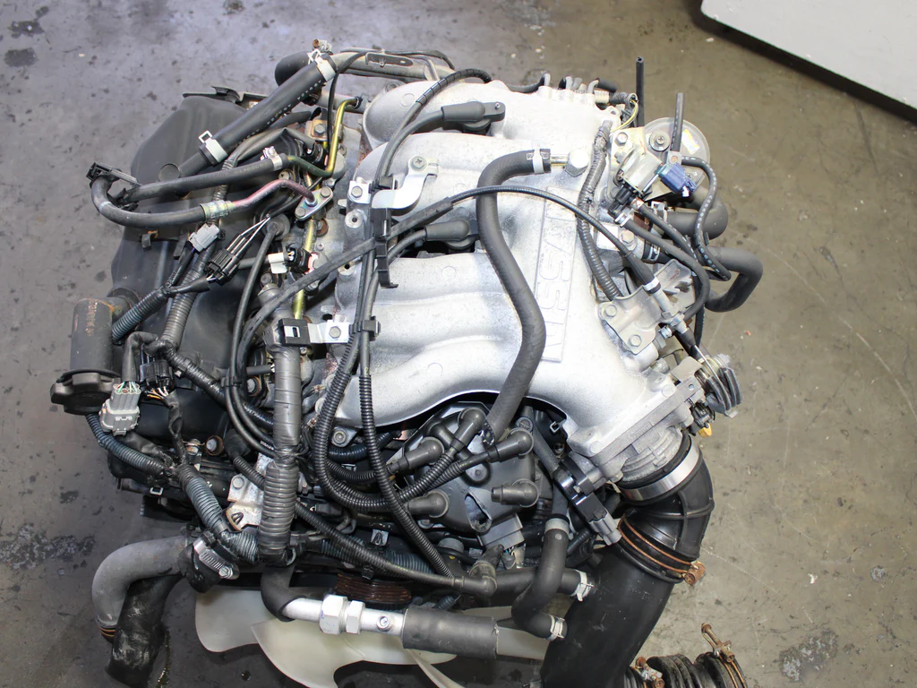 JDM 1996-2004 Nissan Pathfinder, Xterra Motor VG33 3.3L 6 Cyl Engine - Image 9