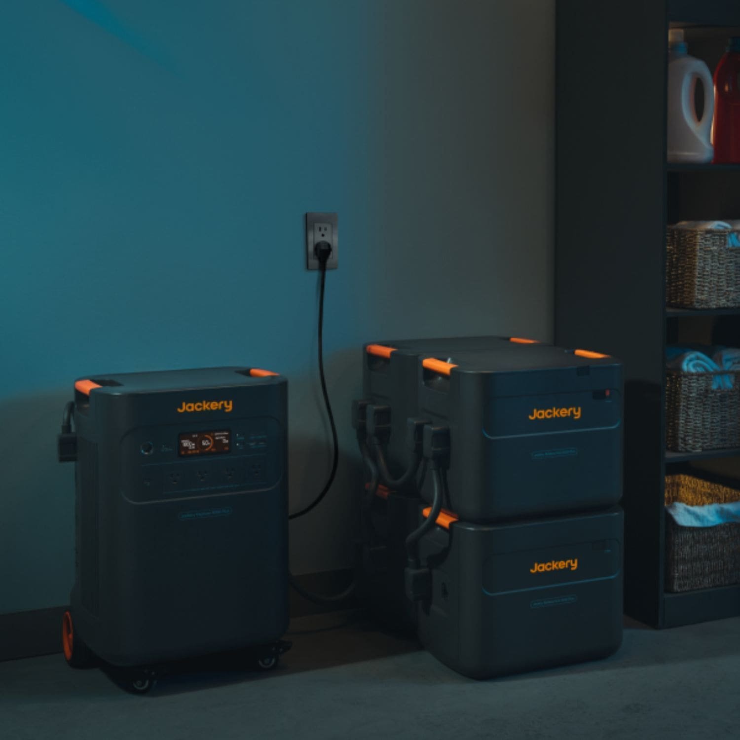 Jackery Explorer 5000 Plus Whole-Home Backup | 5040Wh | 7200W | 4000W Solar Input - Image 7